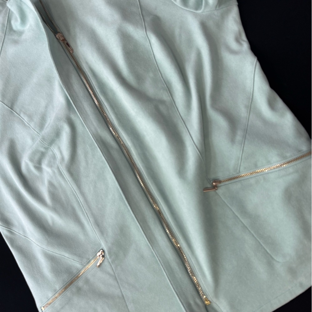 Chicos Micro Faux Suede Hidden Zip Moto Full Zip Blazer Jacket  Seamist Green 12 - Picture 8 of 11